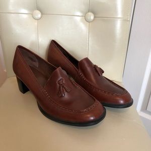 Women’s Brown Loafer Heels